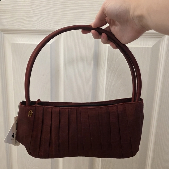 NEW Tabitha Dark Red 100% Hand Woven Cambodia Silk Y2K Mini Purse Handbag - Picture 3 of 8